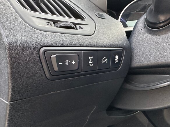 2011 Hyundai ix35 I, белый, 1320000 рублей - вид 16