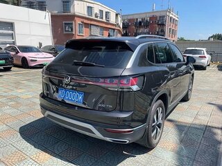 2025 Volkswagen Tayron I Рестайлинг, чёрный, 3363351 рублей, вид 3