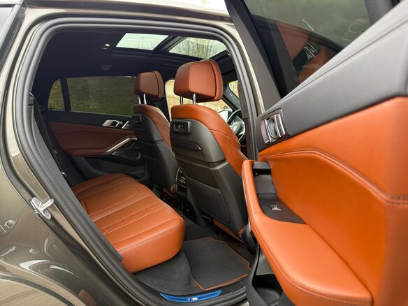 2021 BMW X6 30d III (G06), зелёный, 7990000 рублей - вид 18
