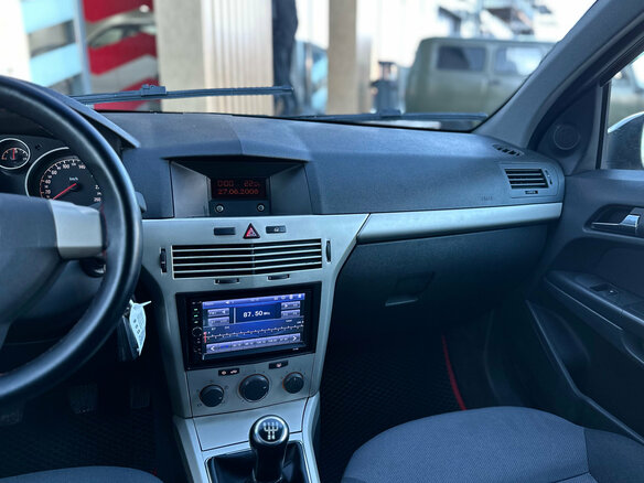 2008 Opel Astra H Рестайлинг, серебристый, 399000 рублей - вид 12