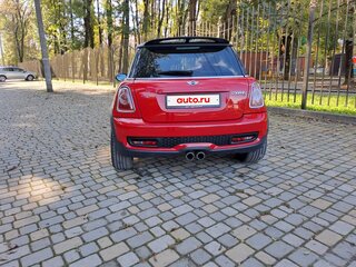 2012 Mini Hatch Cooper S II (R56) Рестайлинг, красный, 1350000 рублей, вид 4