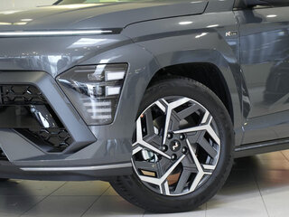 2025 Hyundai Kona II (SX2), серый, 3500000 рублей, вид 3
