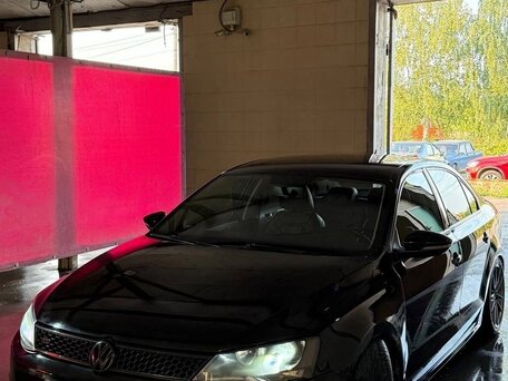2013 Volkswagen Jetta VI, чёрный, 1330000 рублей, вид 2