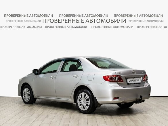 2010 Toyota Corolla X (E140, E150), серебристый - вид 3