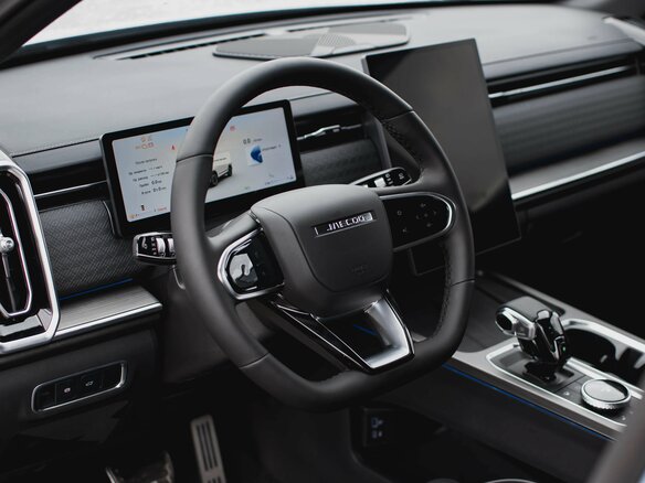 2025 Jaecoo J7 I, серебристый, 3139000 рублей - вид 9