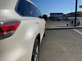 2015 Toyota Highlander III (XU50), белый, 3500000 рублей, вид 3