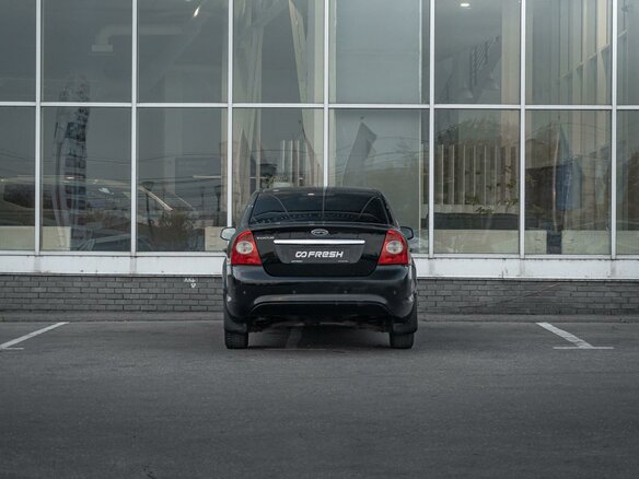 2008 Ford Focus II Рестайлинг, чёрный, 599000 рублей - вид 3
