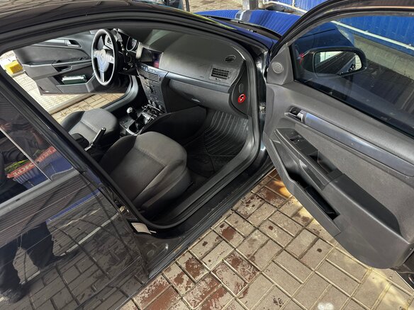 2008 Opel Astra H Рестайлинг, чёрный, 499999 рублей - вид 7
