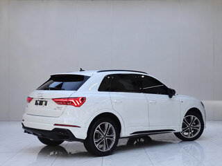 2022 Audi Q3 35 TFSI II (F3), белый, 1700000 рублей, вид 2