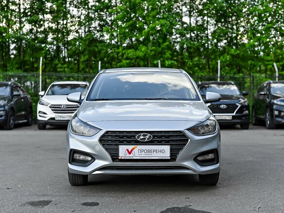 2019 Hyundai Solaris II, серый - вид 2