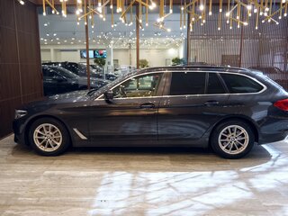 2020 BMW 5 серии 530d xDrive VII (G30/G31/G38), серый, 3500000 рублей, вид 4