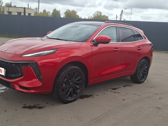 2023 Forthing T5 EVO, красный, 2100000 рублей