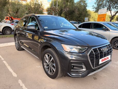 2020 Audi Q5 45 TFSI II (FY) Рестайлинг, серый, 3785500 рублей, вид 2