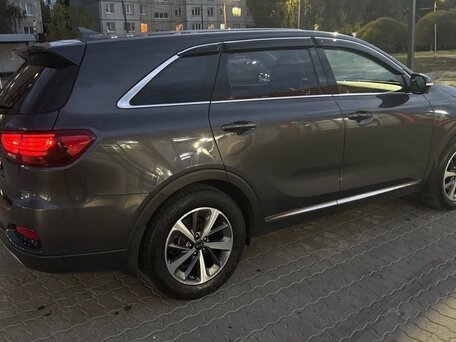 2019 Kia Sorento 8-speed III Prime Рестайлинг, серый, 3065000 рублей, вид 4