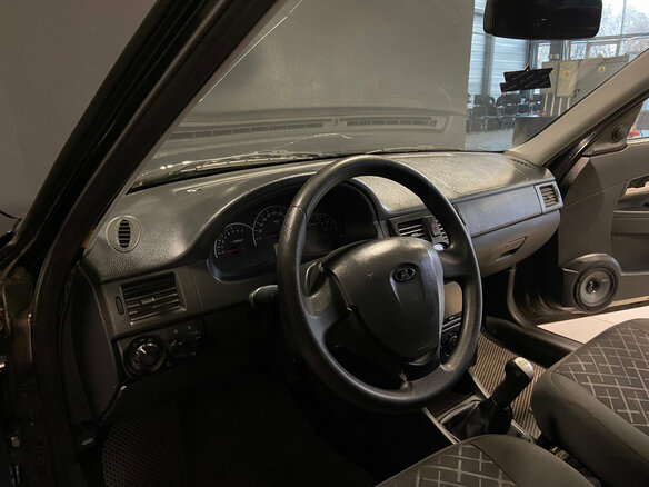 2011 Lada (ВАЗ) Priora I, чёрный, 329000 рублей - вид 12