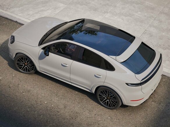 2026 Porsche Cayenne Coupé III Рестайлинг, серый, 22700000 рублей - вид 4