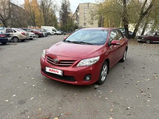 2011 Toyota Corolla X (E140, E150) Рестайлинг, красный, 695000 рублей, вид 2