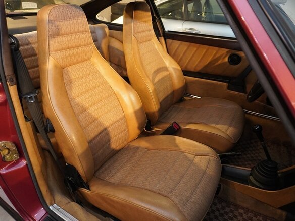 1981 Porsche 911 II (911, 930), красный - вид 26