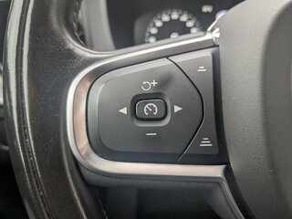 2020 Volvo XC60 II, чёрный, 3745000 рублей, вид 4