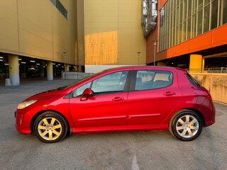 2010 Peugeot 308 I, красный, 399000 рублей, вид 4
