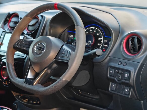 2018 Nissan Note Nismo e-Power II Рестайлинг, белый - вид 6