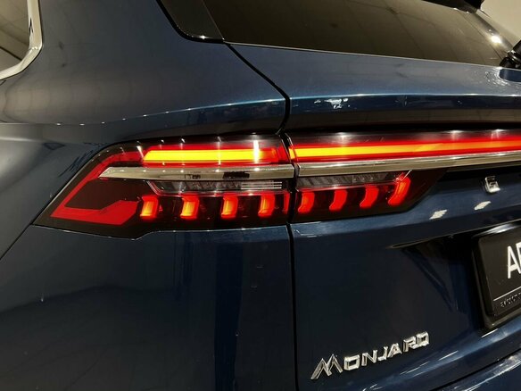 2024 Geely Monjaro I, синий, 3099000 рублей - вид 10