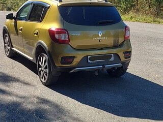 2017 Renault Sandero Stepway II, зелёный, 1175000 рублей, вид 4