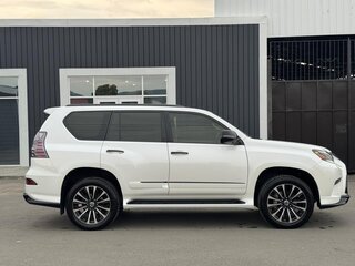 2017 Lexus GX 460 II Рестайлинг, белый, 5500000 рублей, вид 3