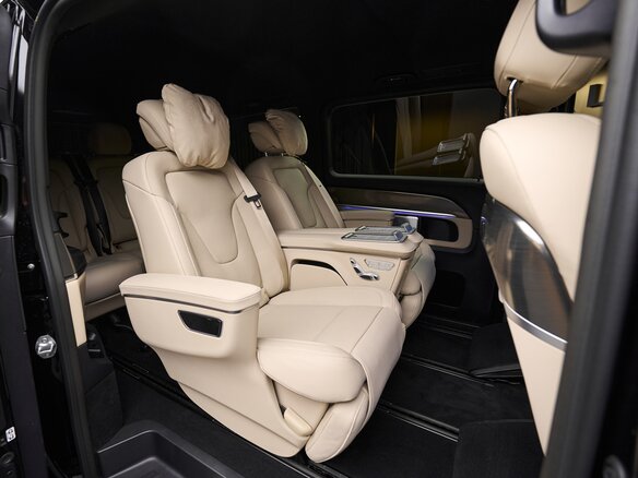 2026 Mercedes-Benz V-Класс 300 d экстра длинный III (W447) Рестайлинг 2, чёрный - вид 31