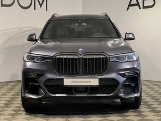 2022 BMW X7 40d I (G07), серый, 9299000 рублей, вид 3