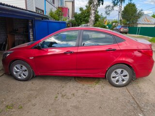 2014 Hyundai Solaris I Рестайлинг, красный, 1100000 рублей, вид 1