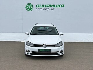 2017 Volkswagen Golf VII, белый, 1500000 рублей, вид 2