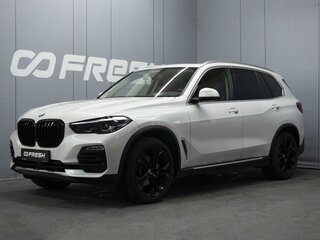 2020 BMW X5 40i IV (G05/G18), белый, 7790000 рублей, вид 1