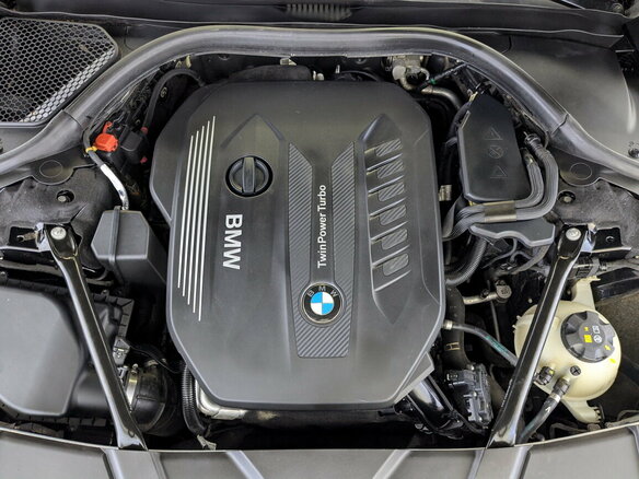 2016 BMW 7 серии Long 730Ld xDrive VI (G11/G12), чёрный, 2950000 рублей - вид 8