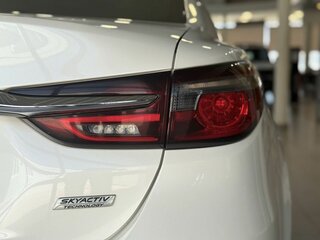 2019 Mazda 6 III (GJ) Рестайлинг 2, белый, 2250000 рублей, вид 5