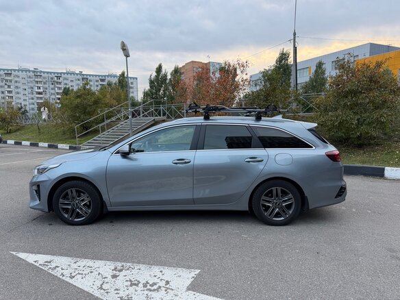2019 Kia Ceed III, серебристый - вид 3