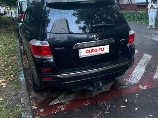 2011 Toyota Highlander II (XU40) Рестайлинг, чёрный, 2100000 рублей, вид 5
