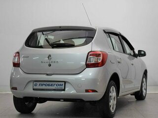 2017 Renault Sandero II, серый, 910000 рублей, вид 4