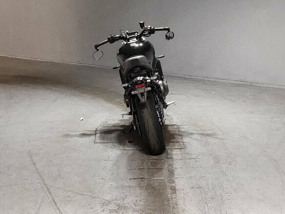 2022 Yamaha XSR900, чёрный, 1030000 рублей - вид 30