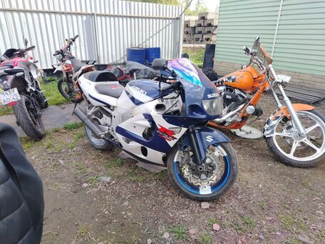 1999 Suzuki GSX-R 600, синий, 130000 рублей, вид 1