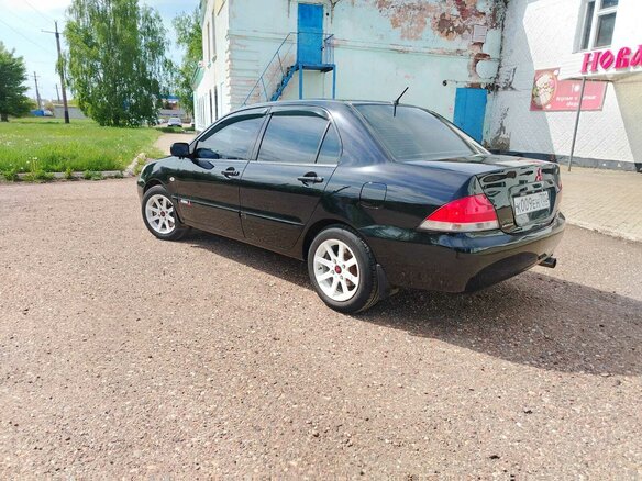 2007 Mitsubishi Lancer IX Рестайлинг, чёрный, 400000 рублей - вид 4