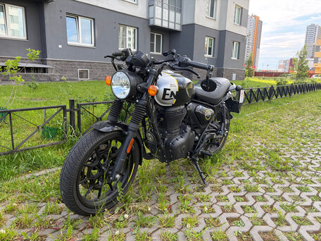 2024 Royal Enfield Hunter, чёрный, 390000 рублей, вид 4