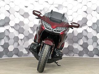 2025 Honda GL 1800 Gold Wing, красный, 3649000 рублей, вид 5