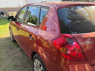 2008 Kia Ceed I, красный, 430000 рублей, вид 5