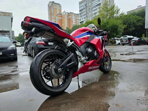 2020 Honda CBR 600RR, красный, 810000 рублей - вид 3