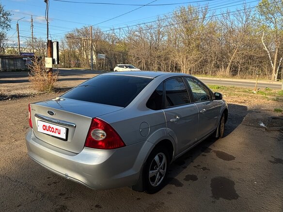 2008 Ford Focus II Рестайлинг, серебристый, 700000 рублей - вид 8