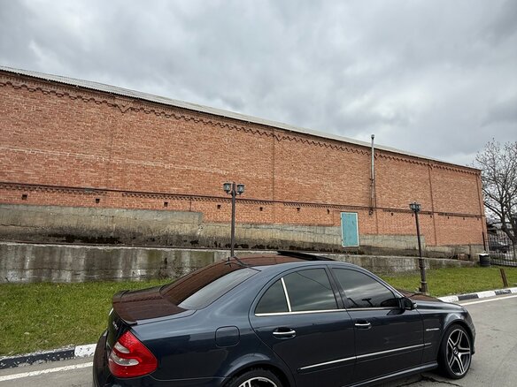 2003 Mercedes-Benz E-Класс 500 III (W211, S211), чёрный, 1200000 рублей - вид 3