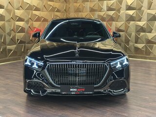 2026 Mercedes-Benz Maybach S-Класс 580 II (Z223) Рестайлинг, чёрный, 42000000 рублей, вид 3