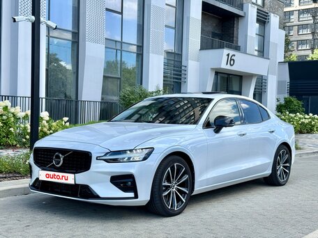 2022 Volvo S60 III, белый, 2650000 рублей, вид 1