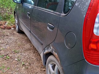 2004 Mitsubishi Colt VI (Z20/Z30), серебристый, 240000 рублей, вид 3